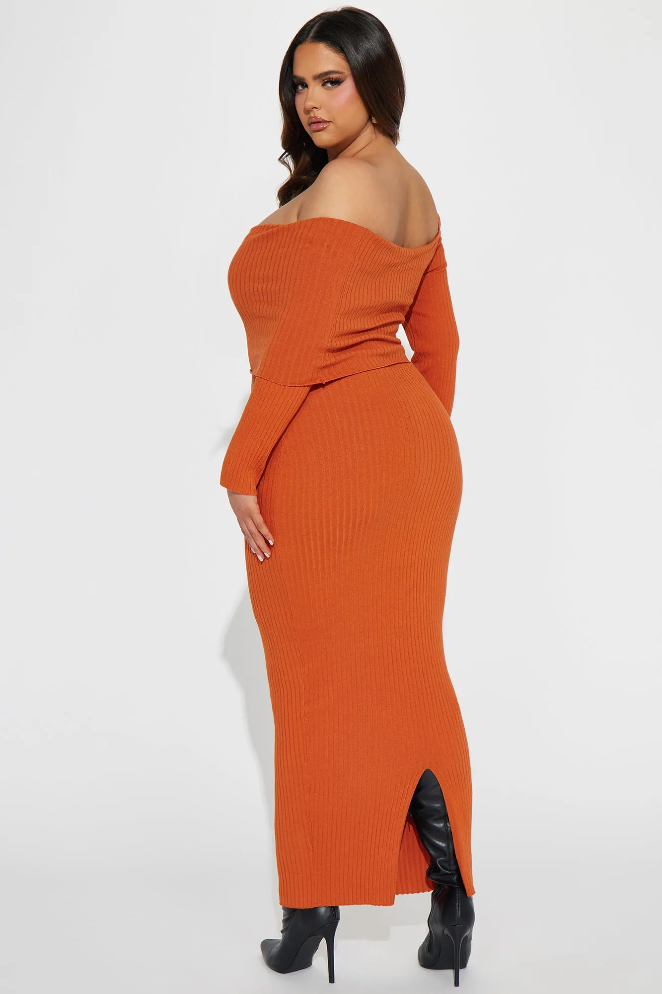 Arya Sweater Maxi Dress - Rust