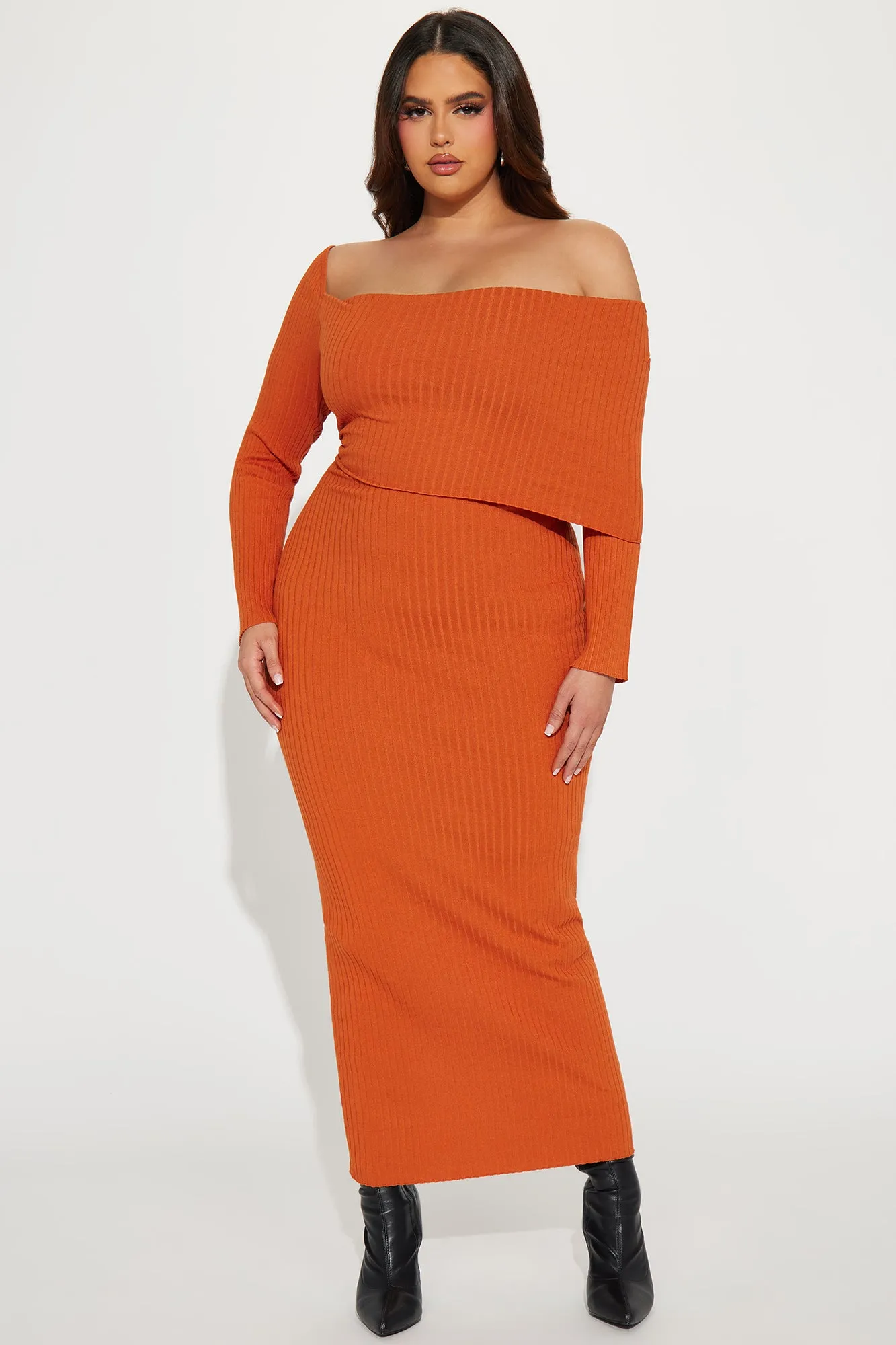 Arya Sweater Maxi Dress - Rust