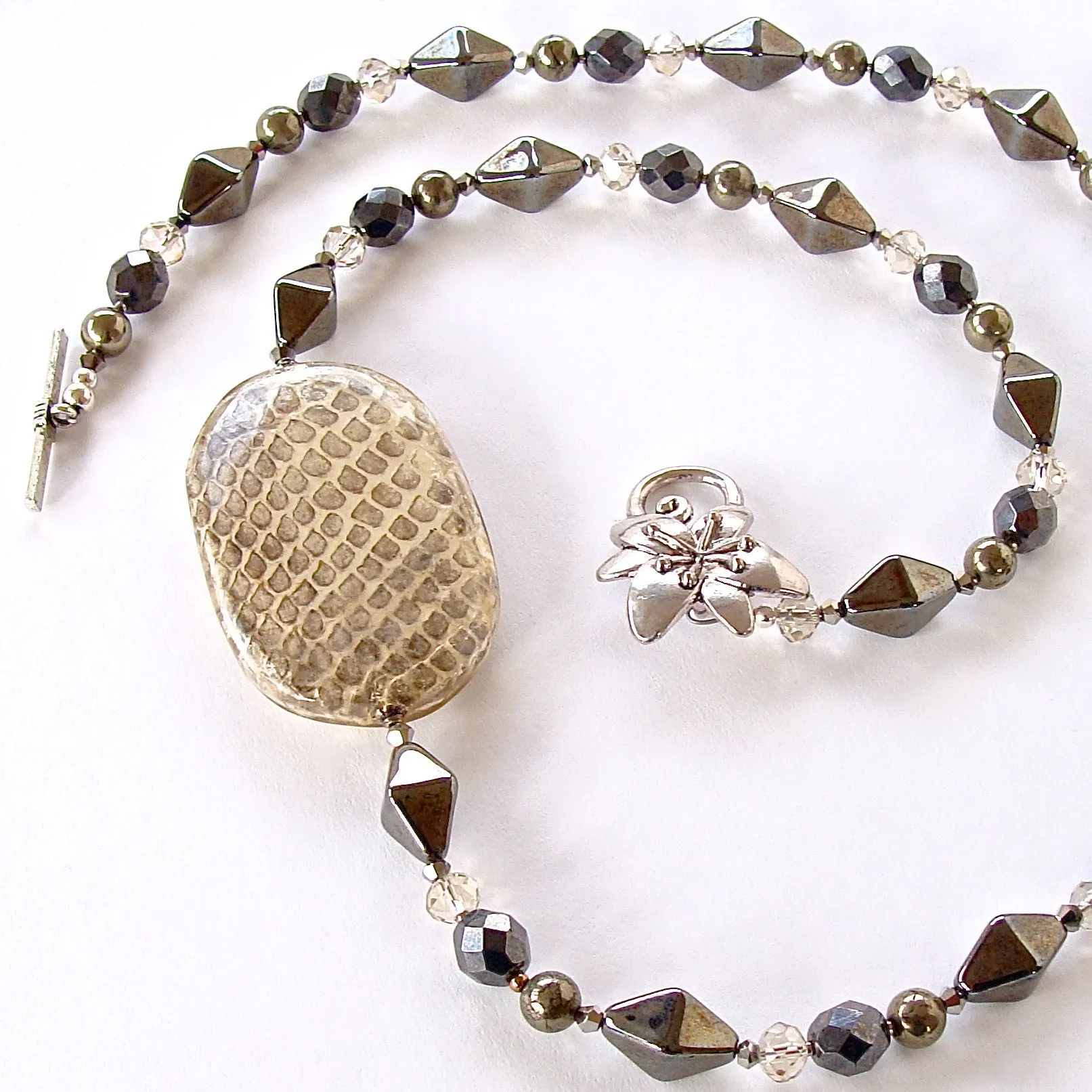 Diamondback: Silver Beaded Necklace