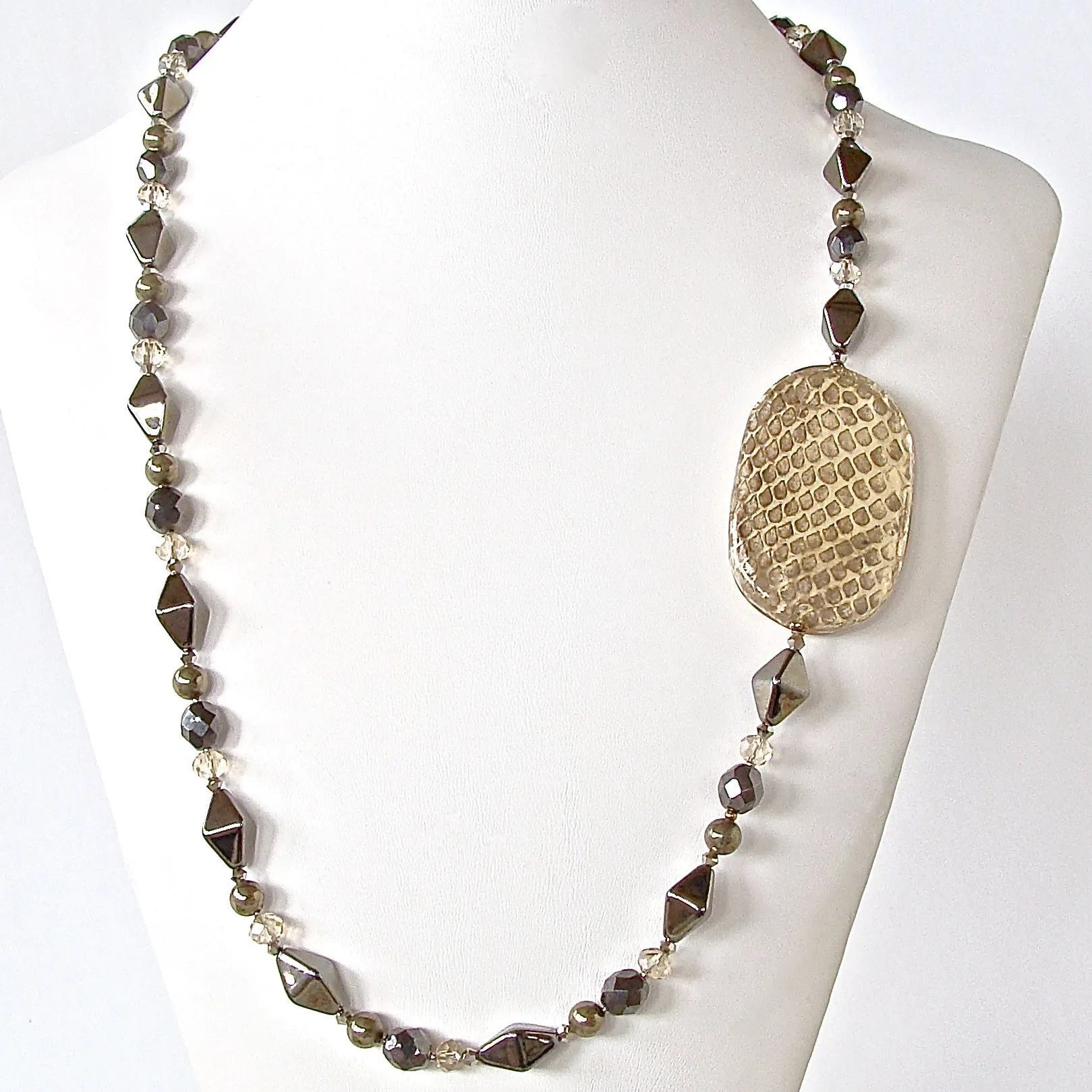 Diamondback: Silver Beaded Necklace