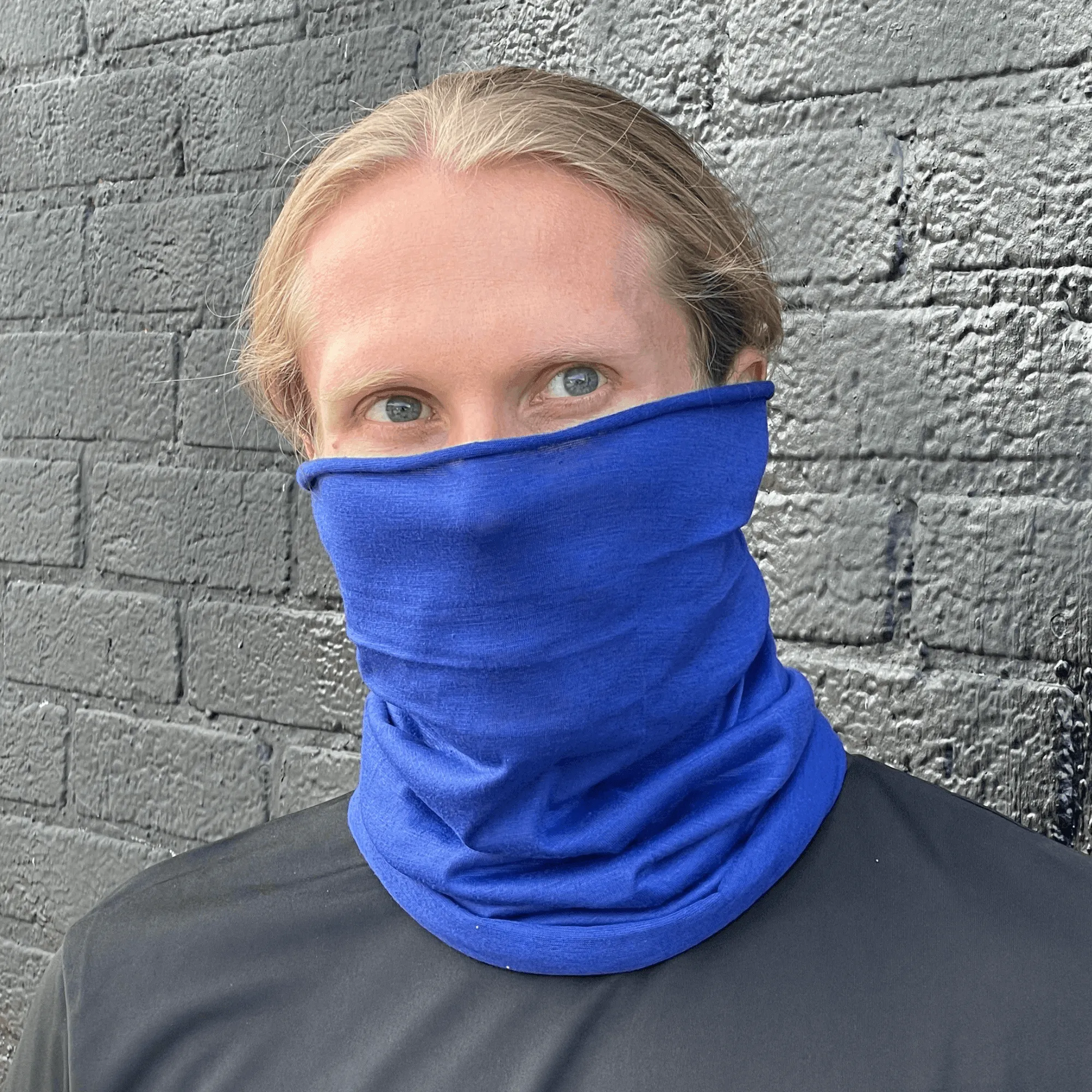 Hemless Neck Gaiter for Outdoor Activities