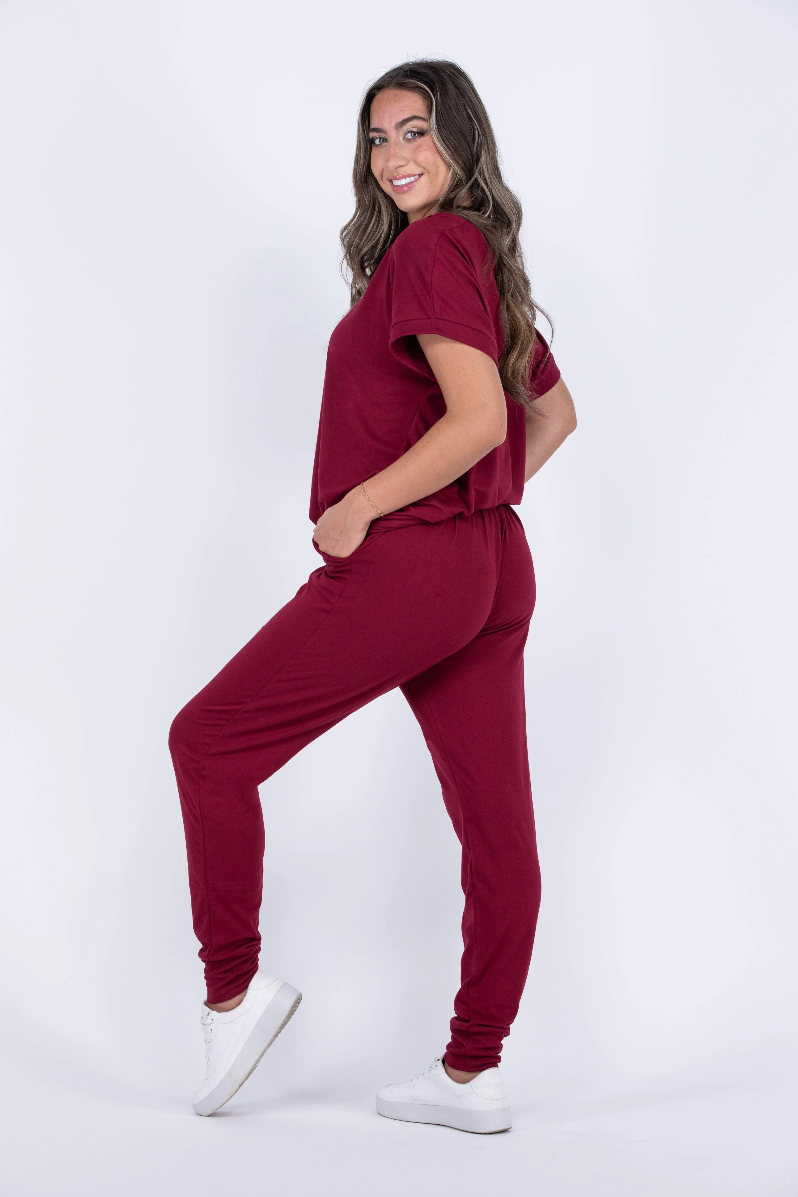 Krisie V-neck jogger set