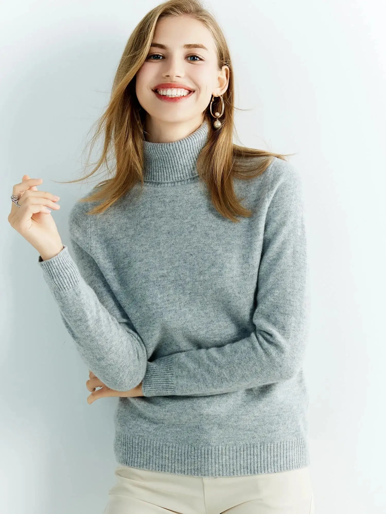 Luxurious 100% Merino Wool Turtleneck Sweater - Warm & Stylish