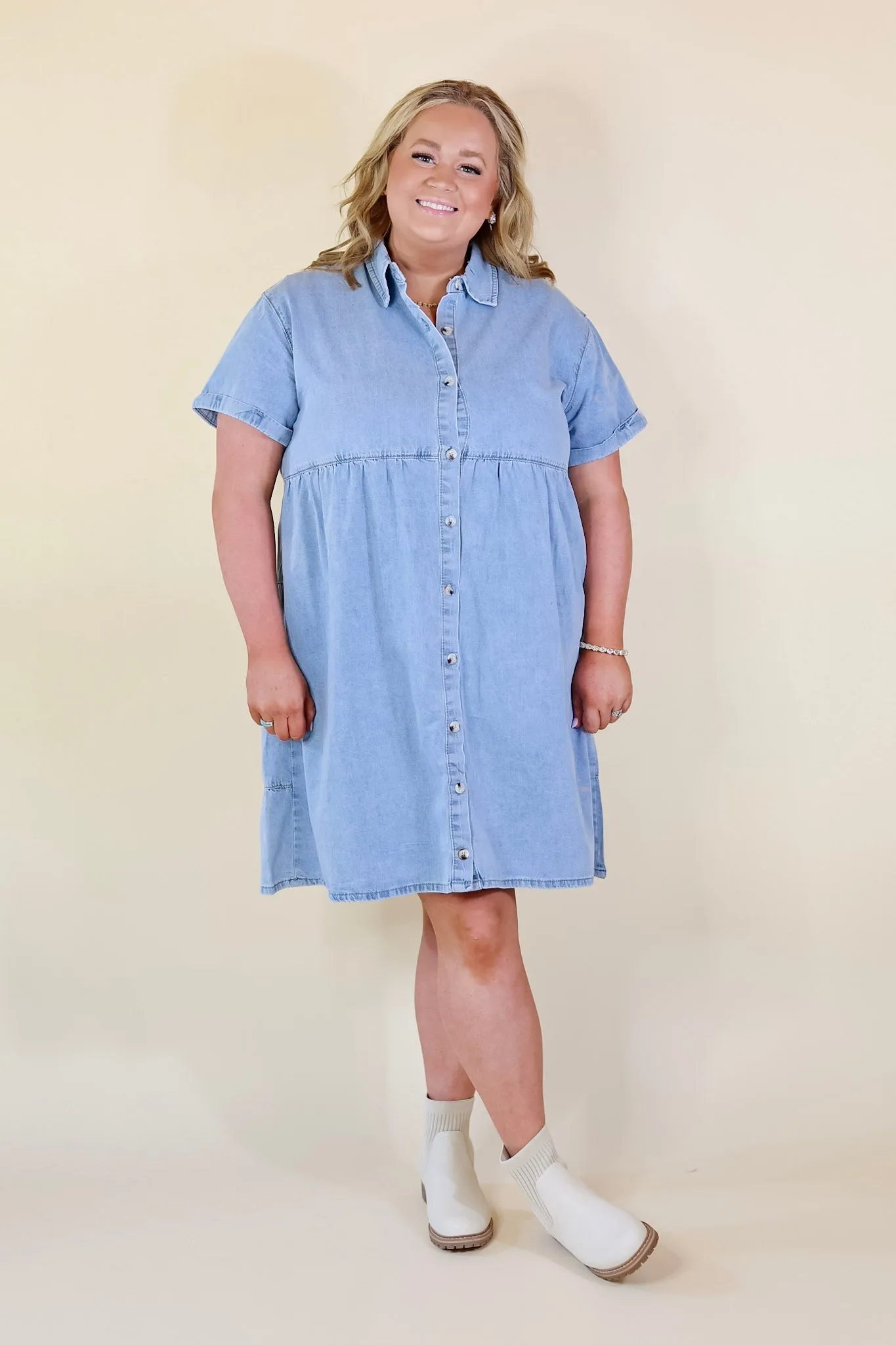 Nice to Meet You Button Up Collared Denim Dress in Light Wash