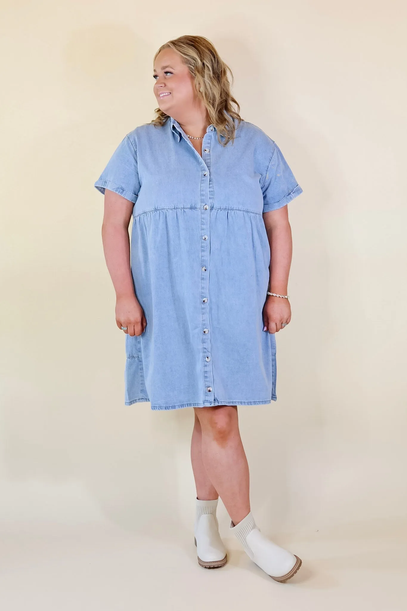 Nice to Meet You Button Up Collared Denim Dress in Light Wash