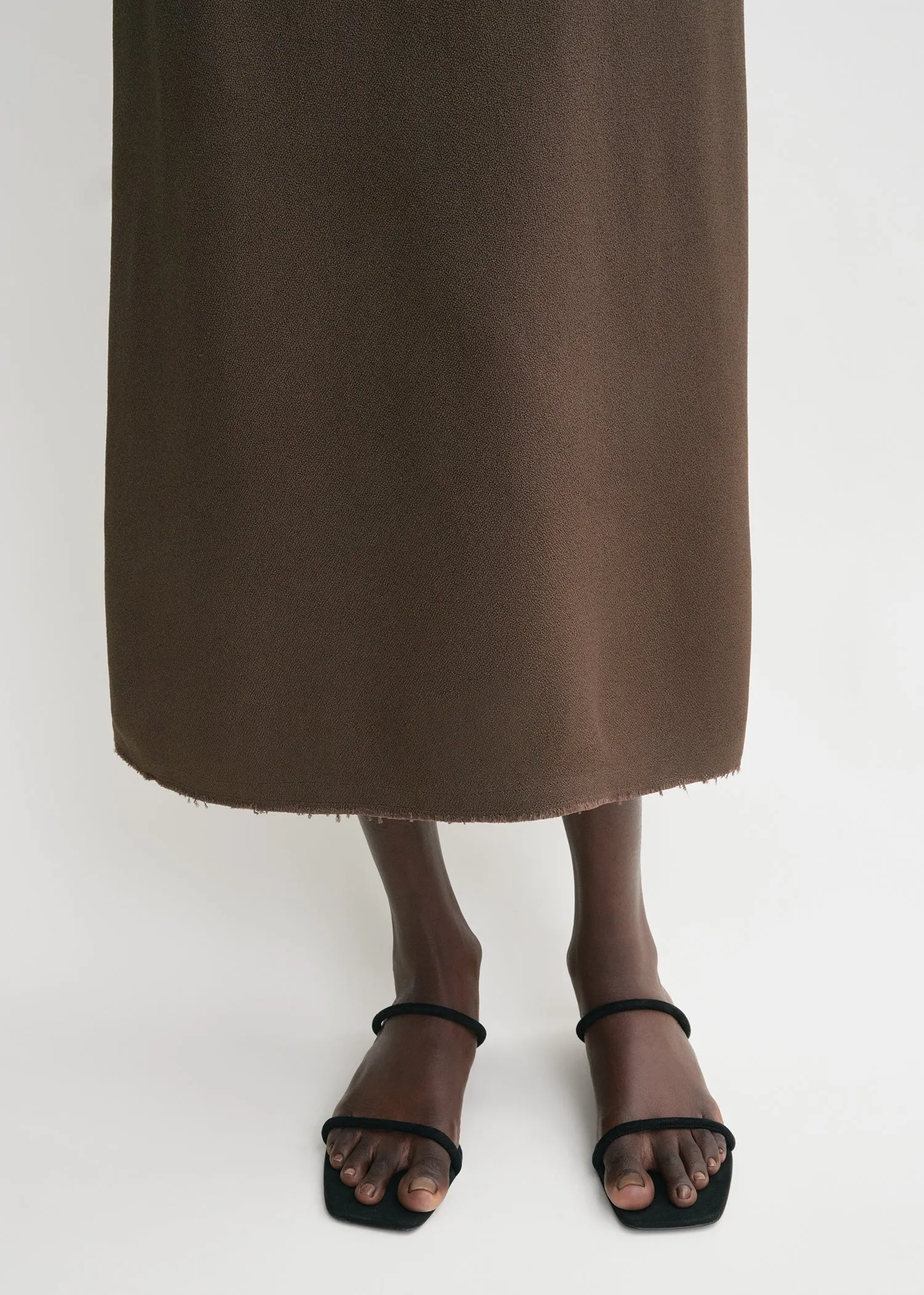 Scoop-neck sablé dress chocolate